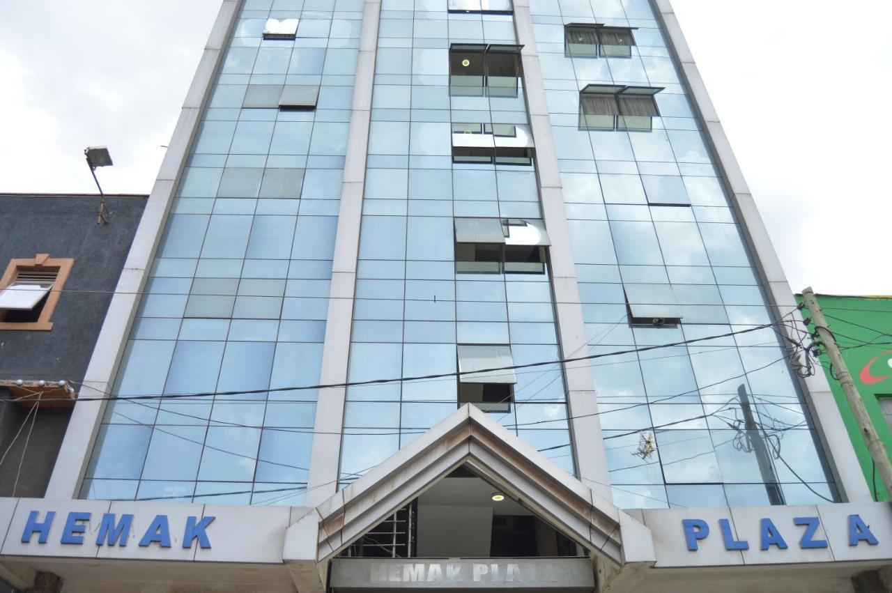 Hemak Suites Nairobi Kültér fotó