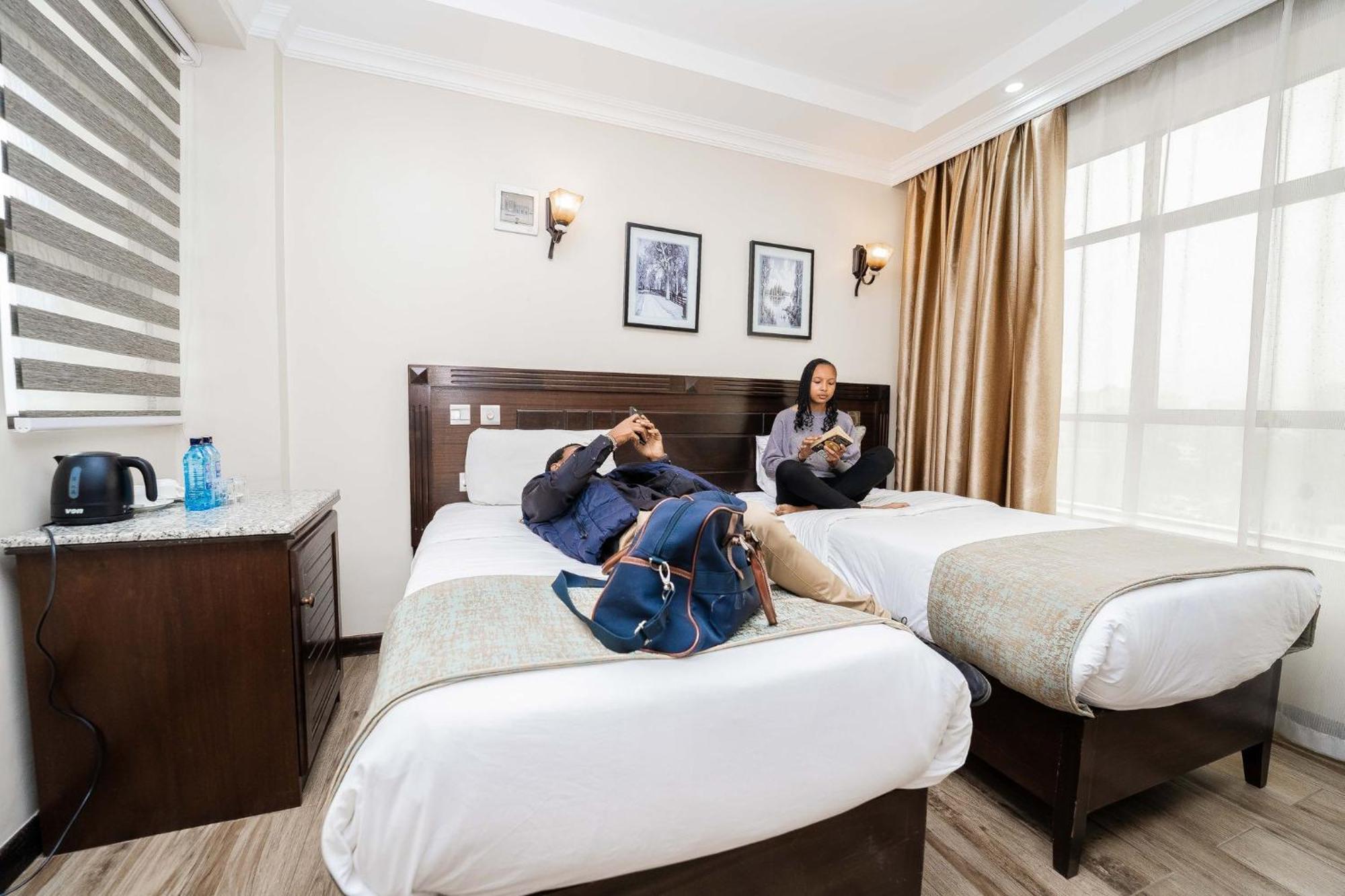 Hemak Suites Nairobi Kültér fotó
