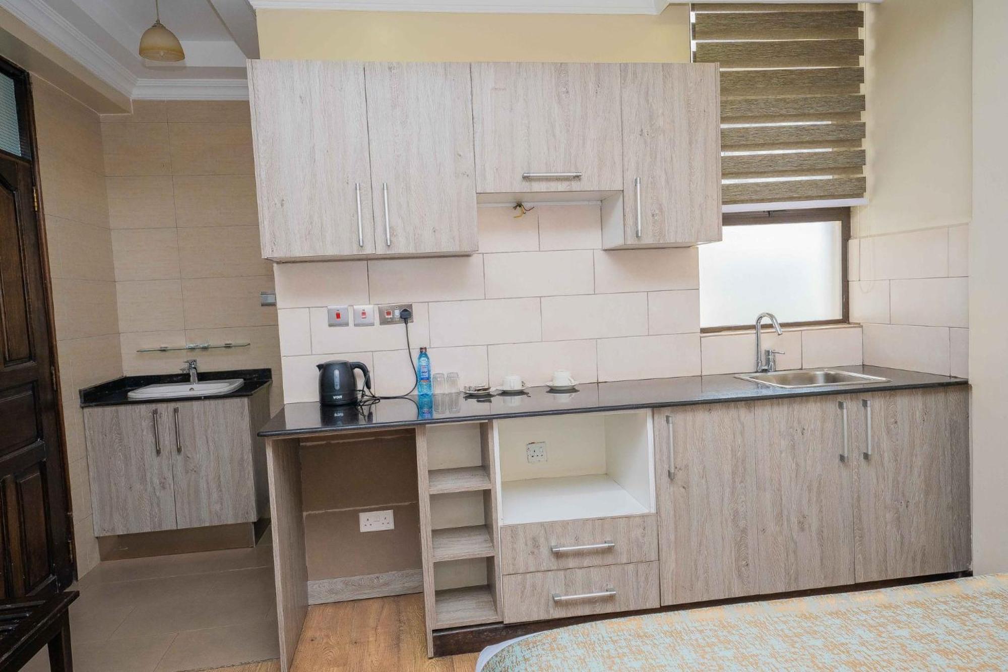 Hemak Suites Nairobi Kültér fotó