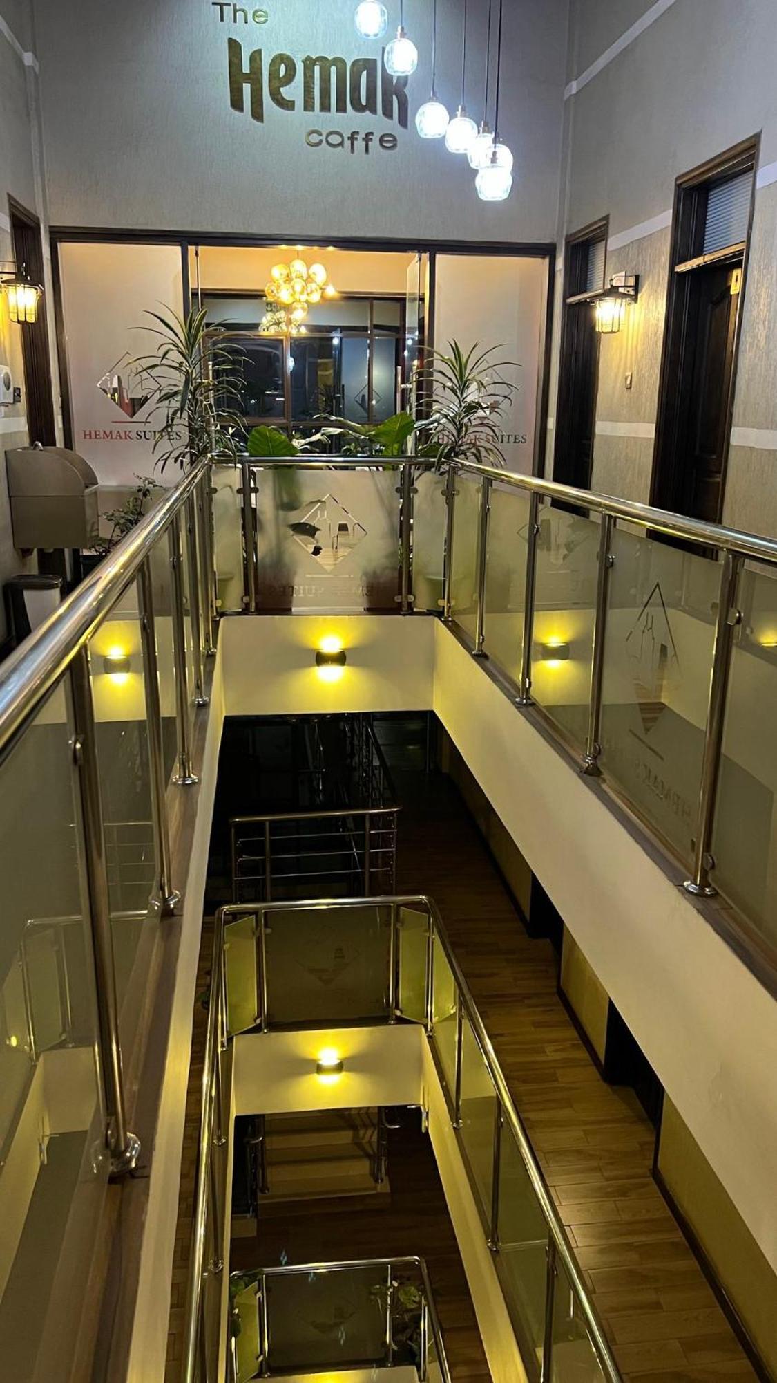 Hemak Suites Nairobi Kültér fotó