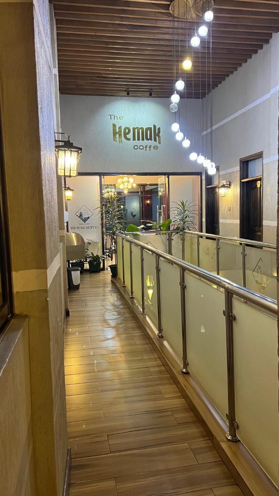 Hemak Suites Nairobi Kültér fotó