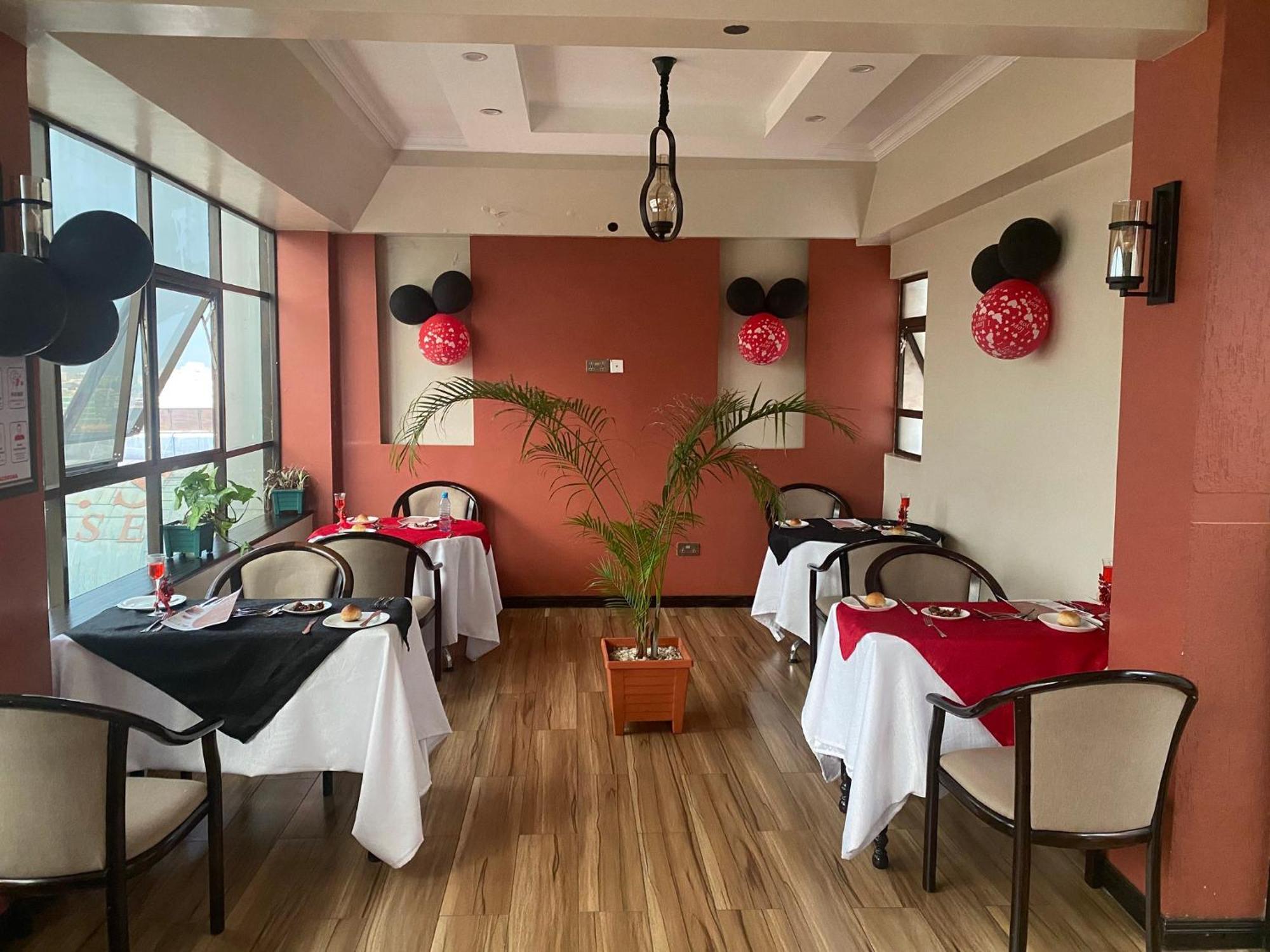 Hemak Suites Nairobi Kültér fotó
